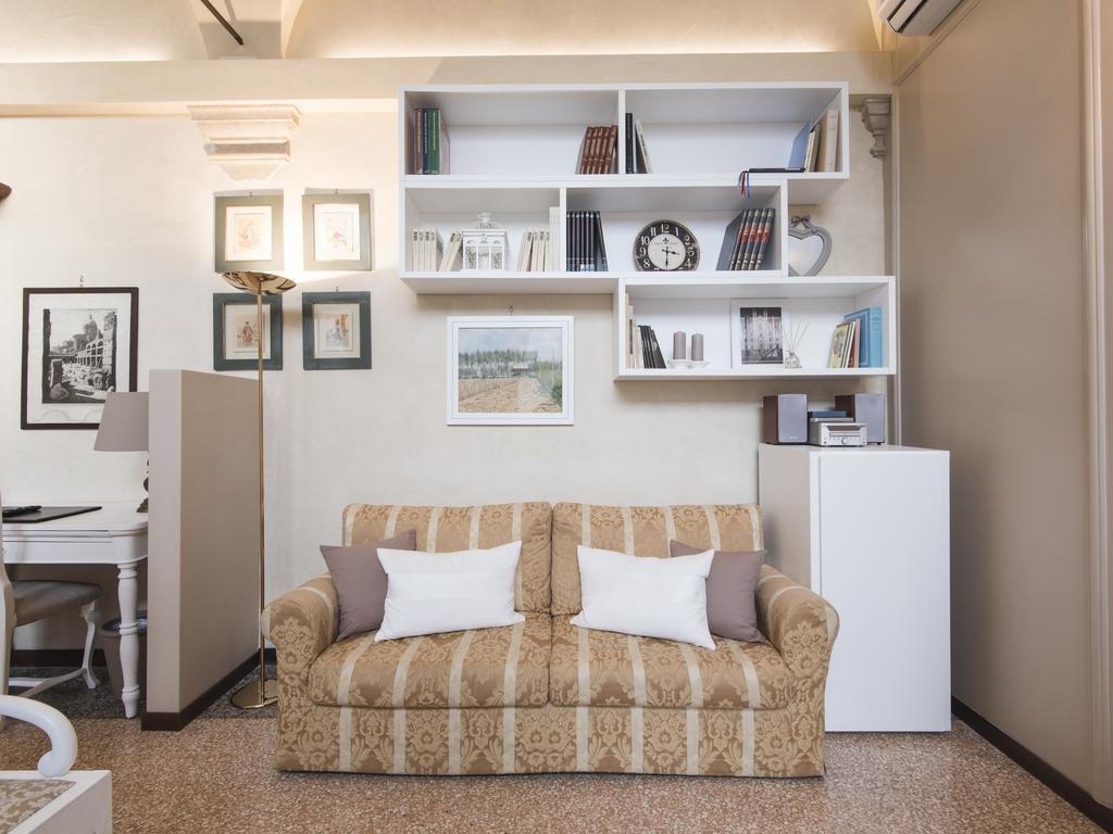 Suite Prestige Верона Екстер'єр фото